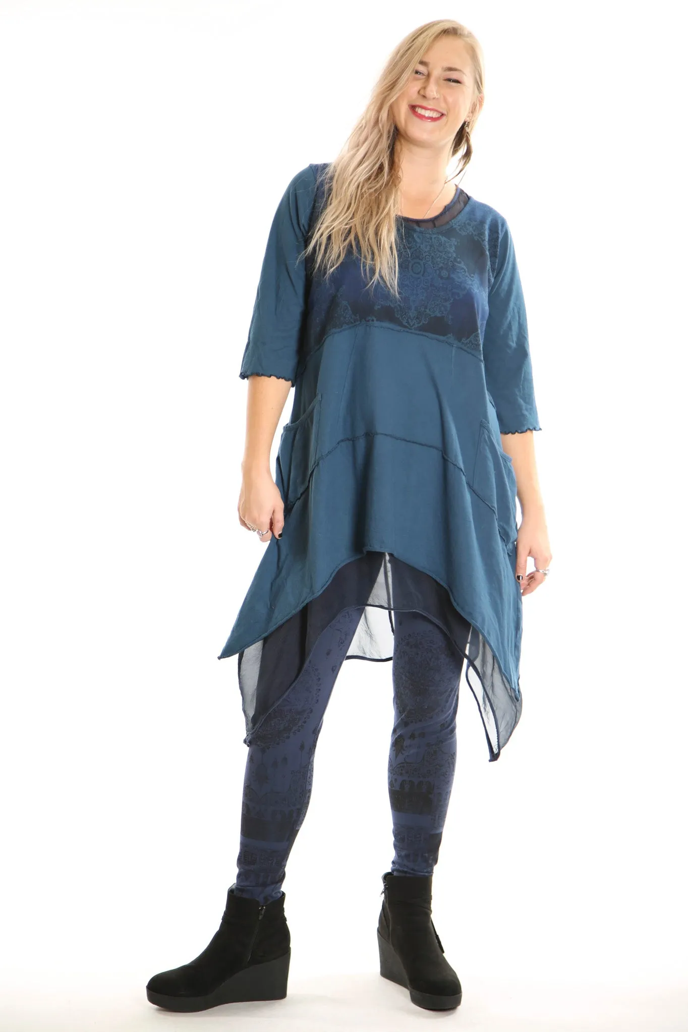 2222 Vector Tunic New Verona-Printed