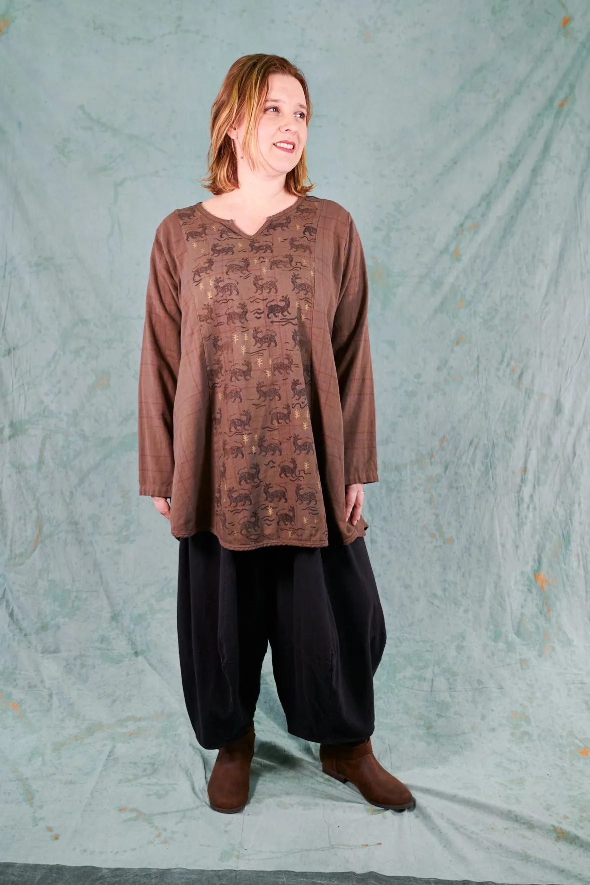2288 Caravan Camp Tunic-Sparrow -Tigers
