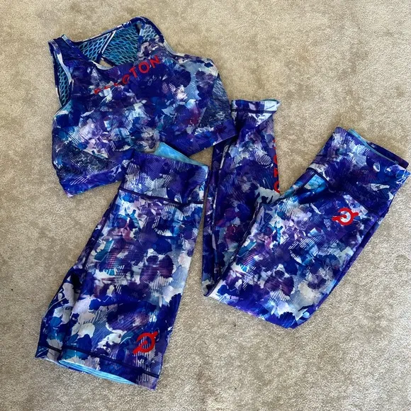 3 pc Peloton WITH blue printed Leggings, Bra, and biker shorts