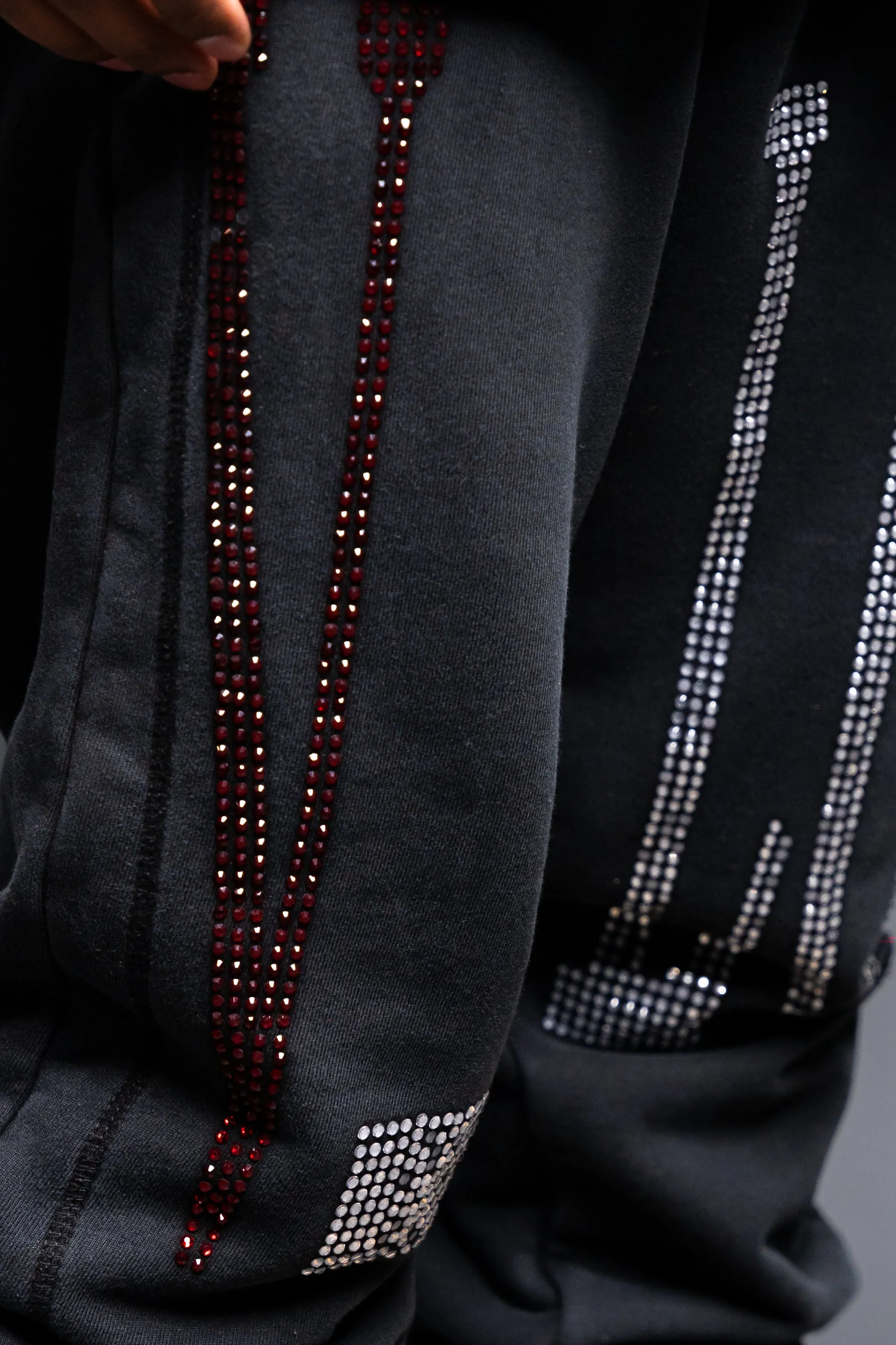 401 V Sweatpant