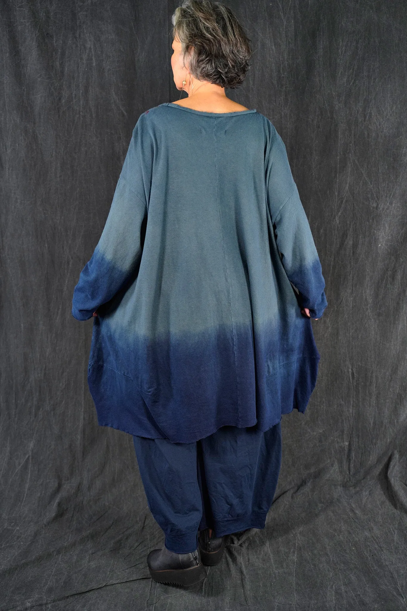 7240 Story Dress Ombre Spruce Ink-P