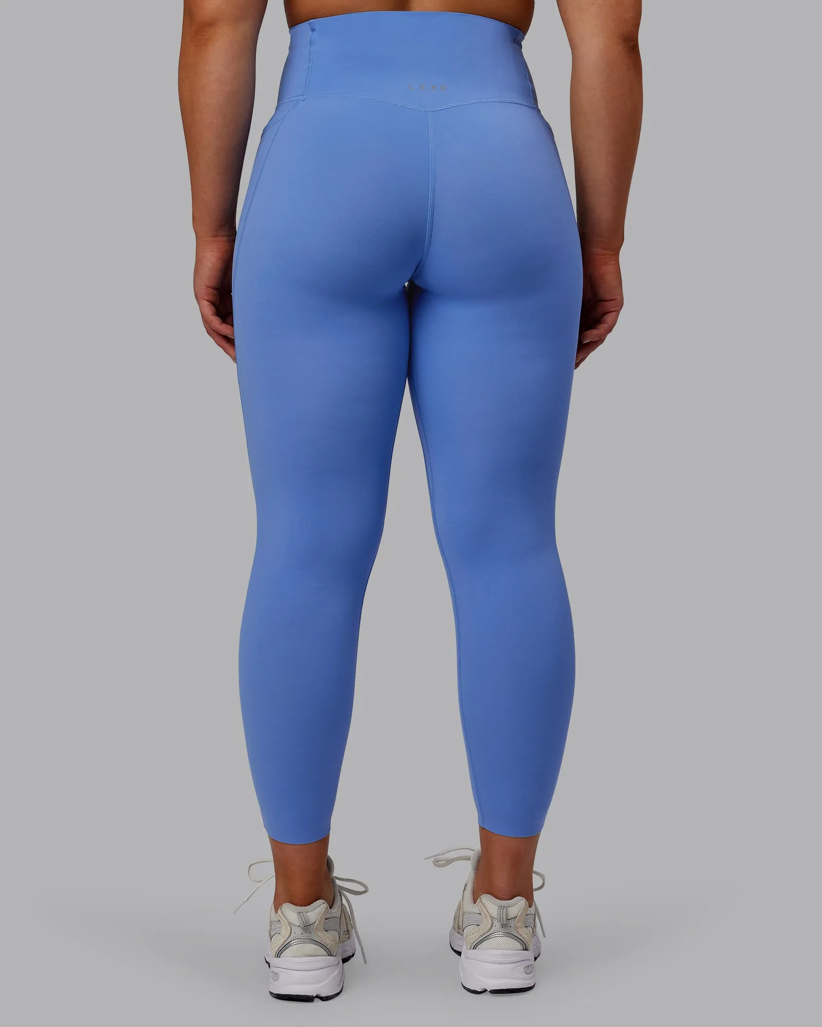 Elixir 7/8 Length Tight With Pockets - Ultramarine