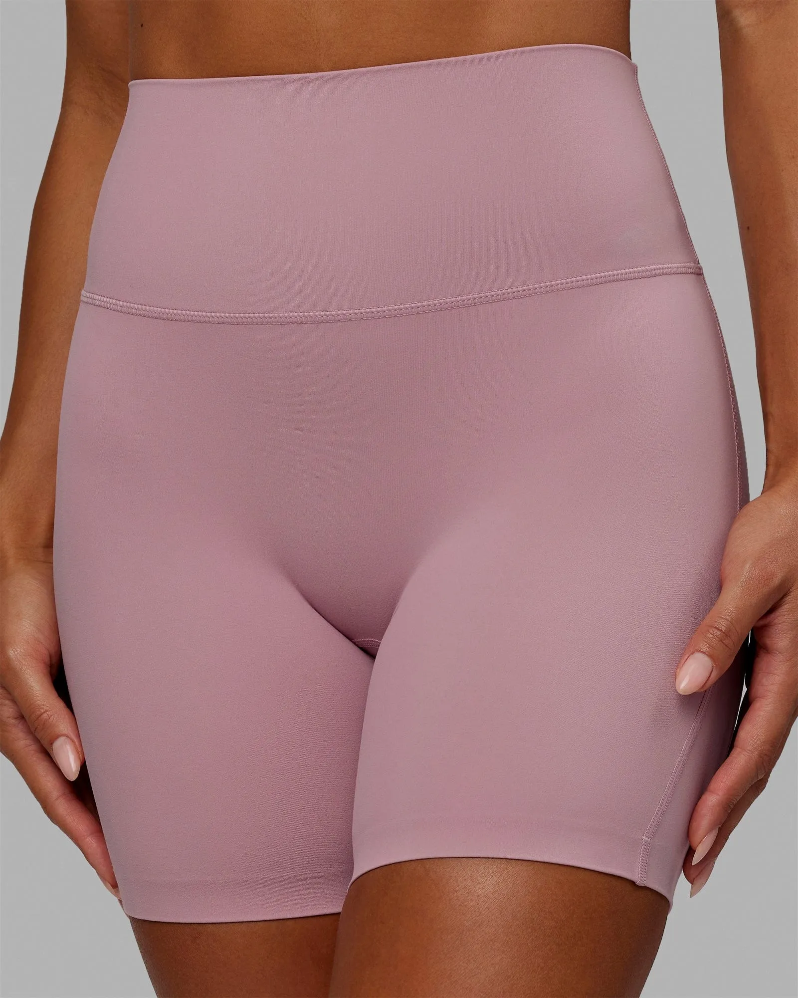 Elixir Mid Short Tight - Cosmetic Pink