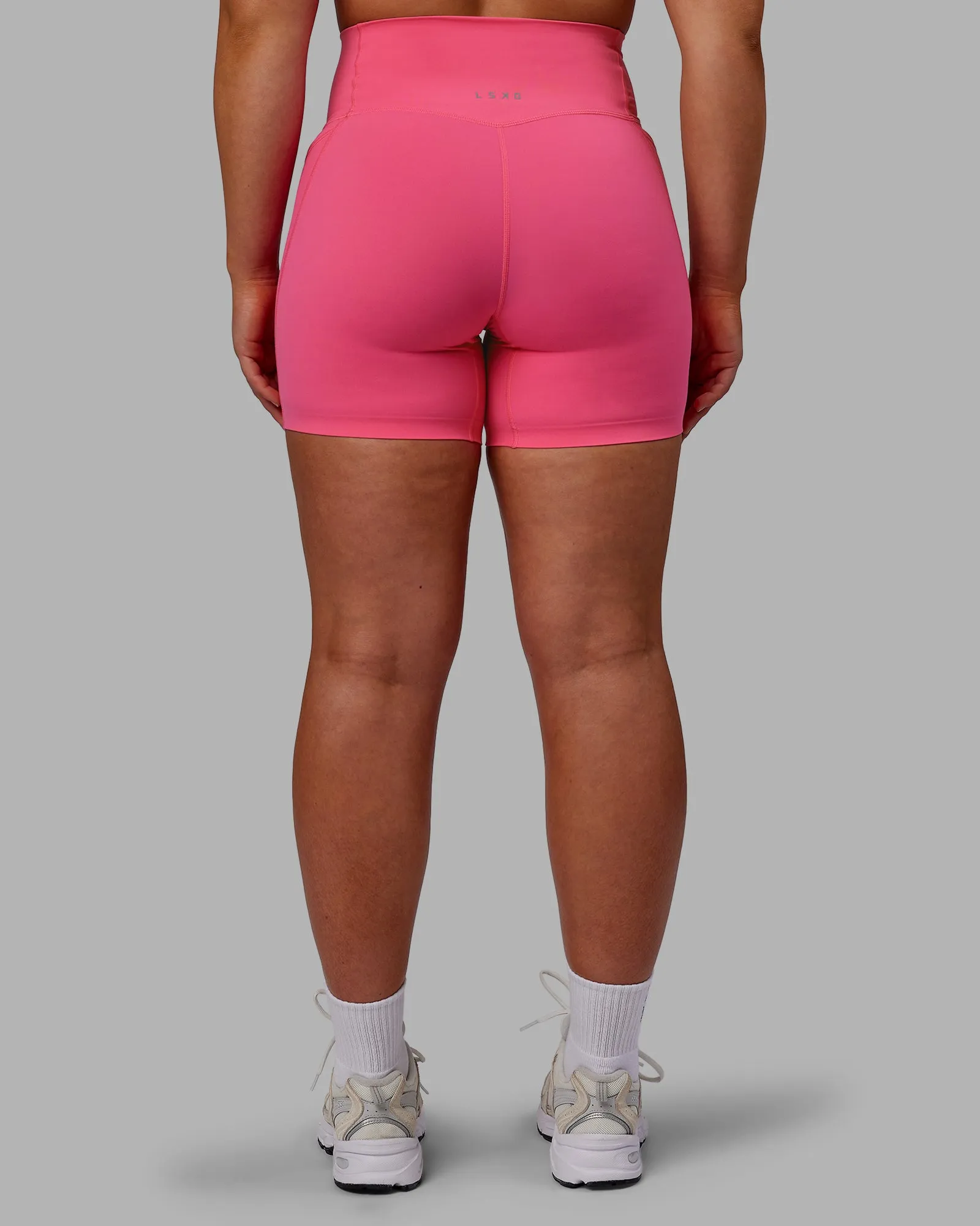 Elixir Mid Short Tight With Pockets - Carmine Rose