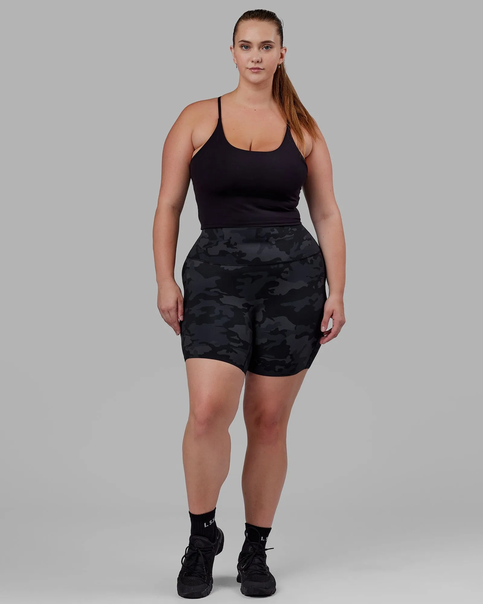 Elixir Mid Short Tights - Black Camo