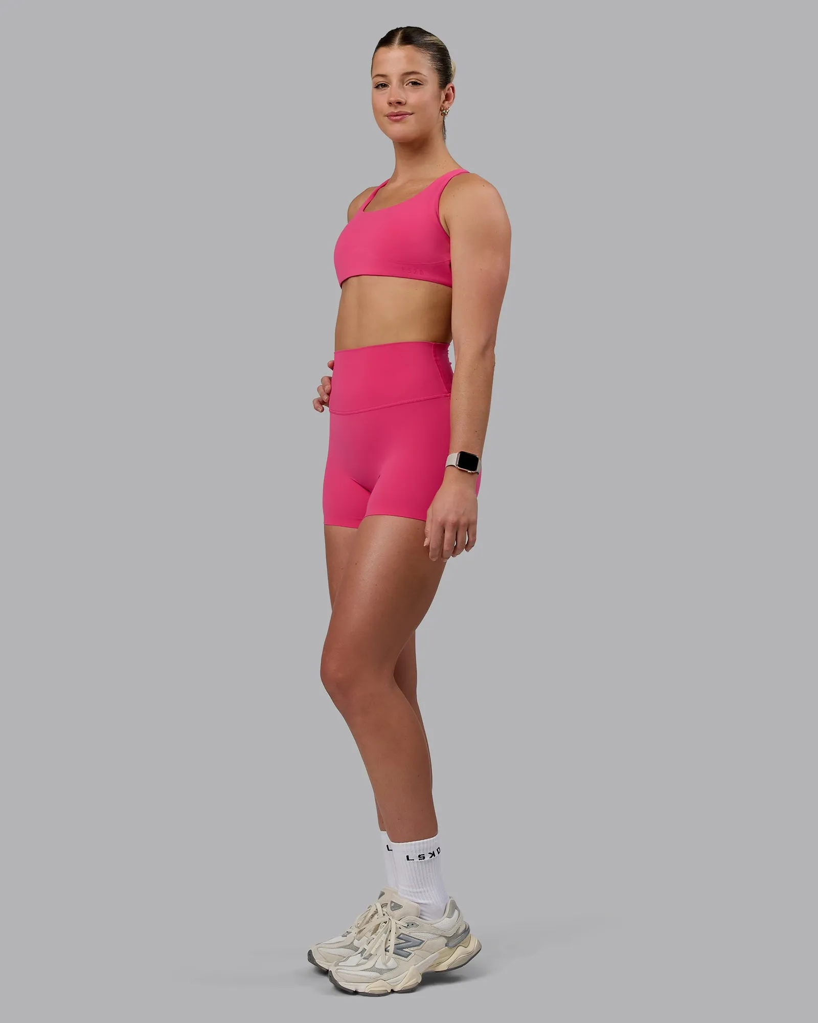 Elixir X-Short Tight - Pink Flash