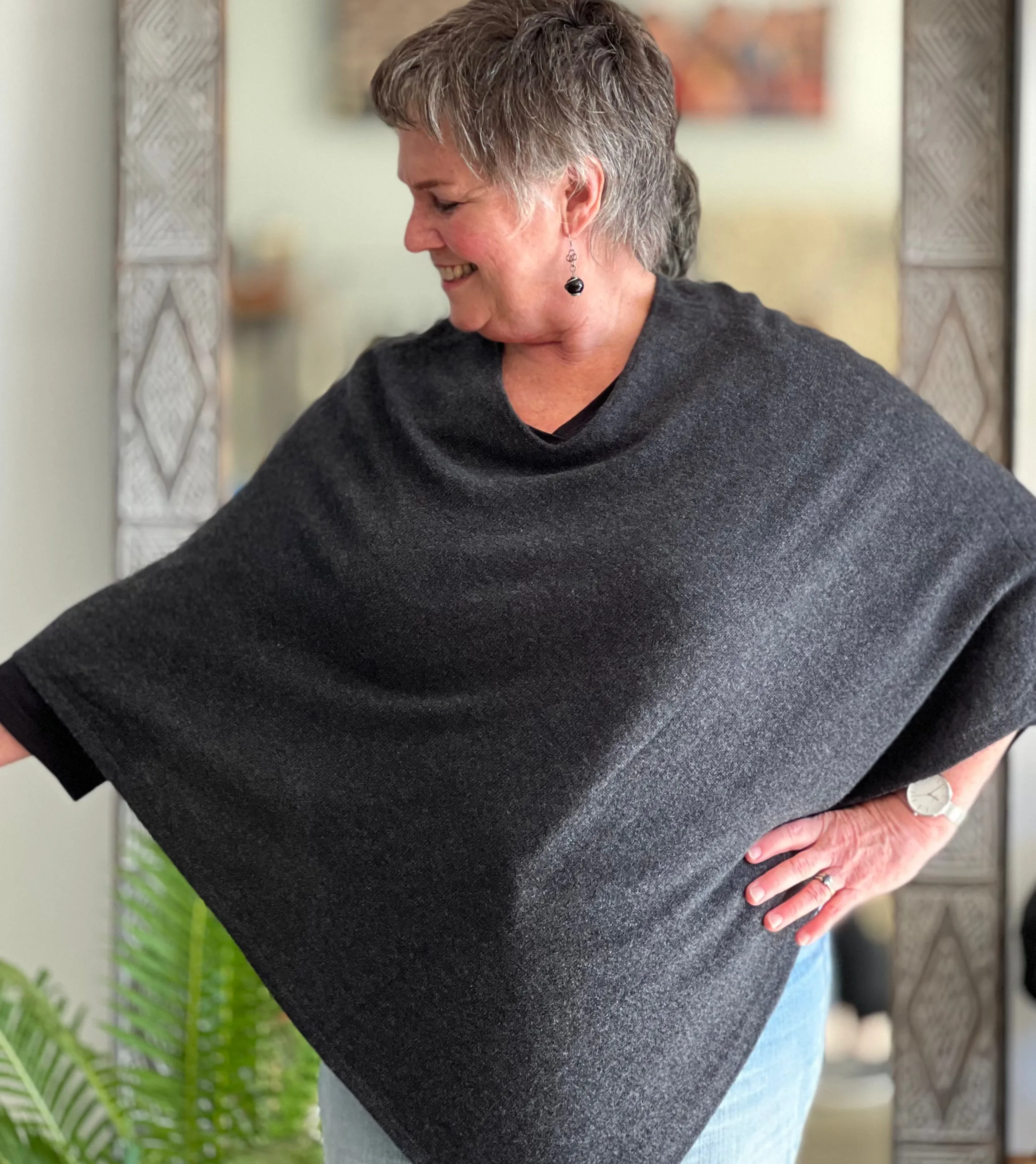 ethik poncho || merino wool || cashmere