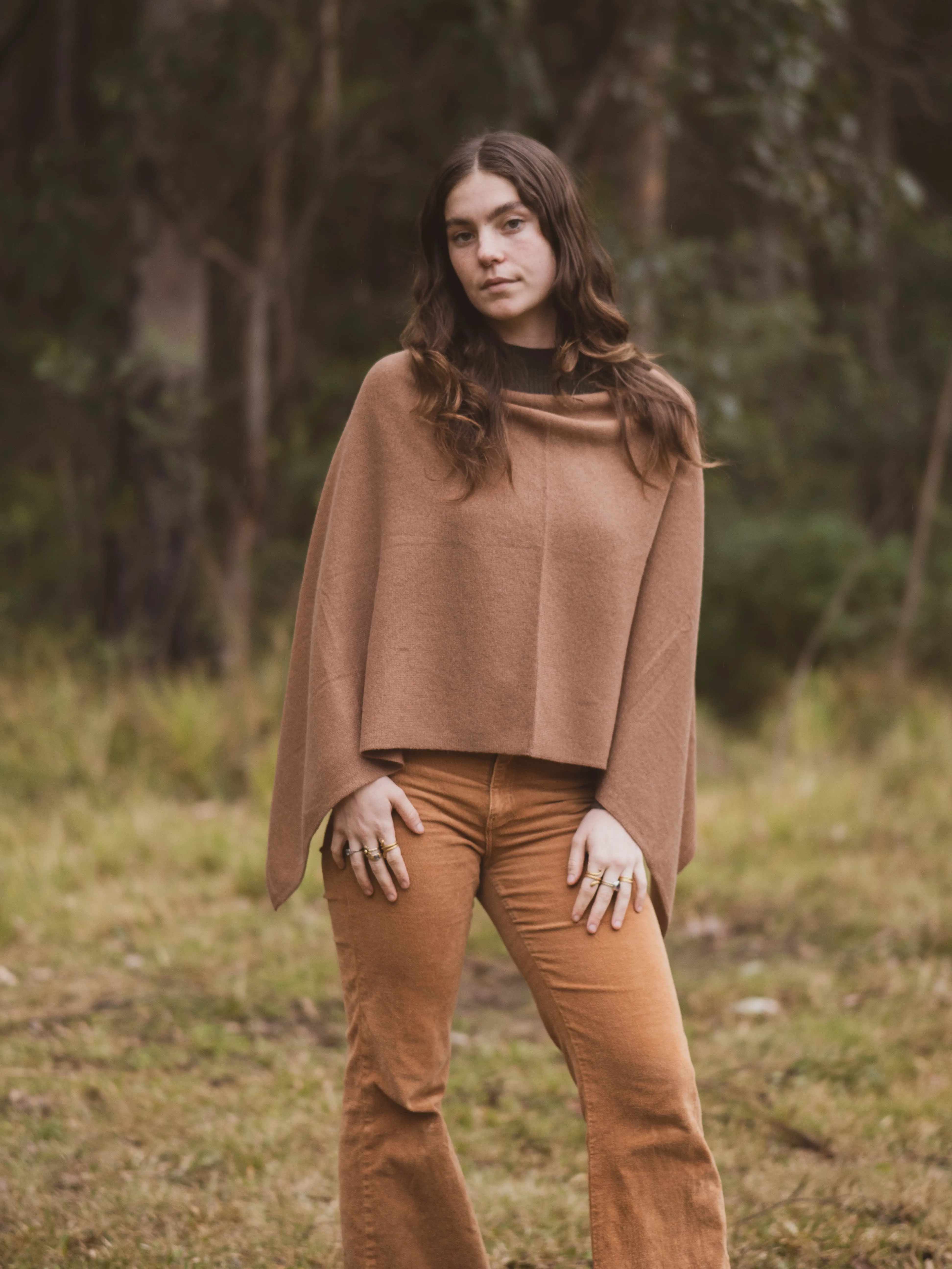 ethik poncho || merino wool || cashmere