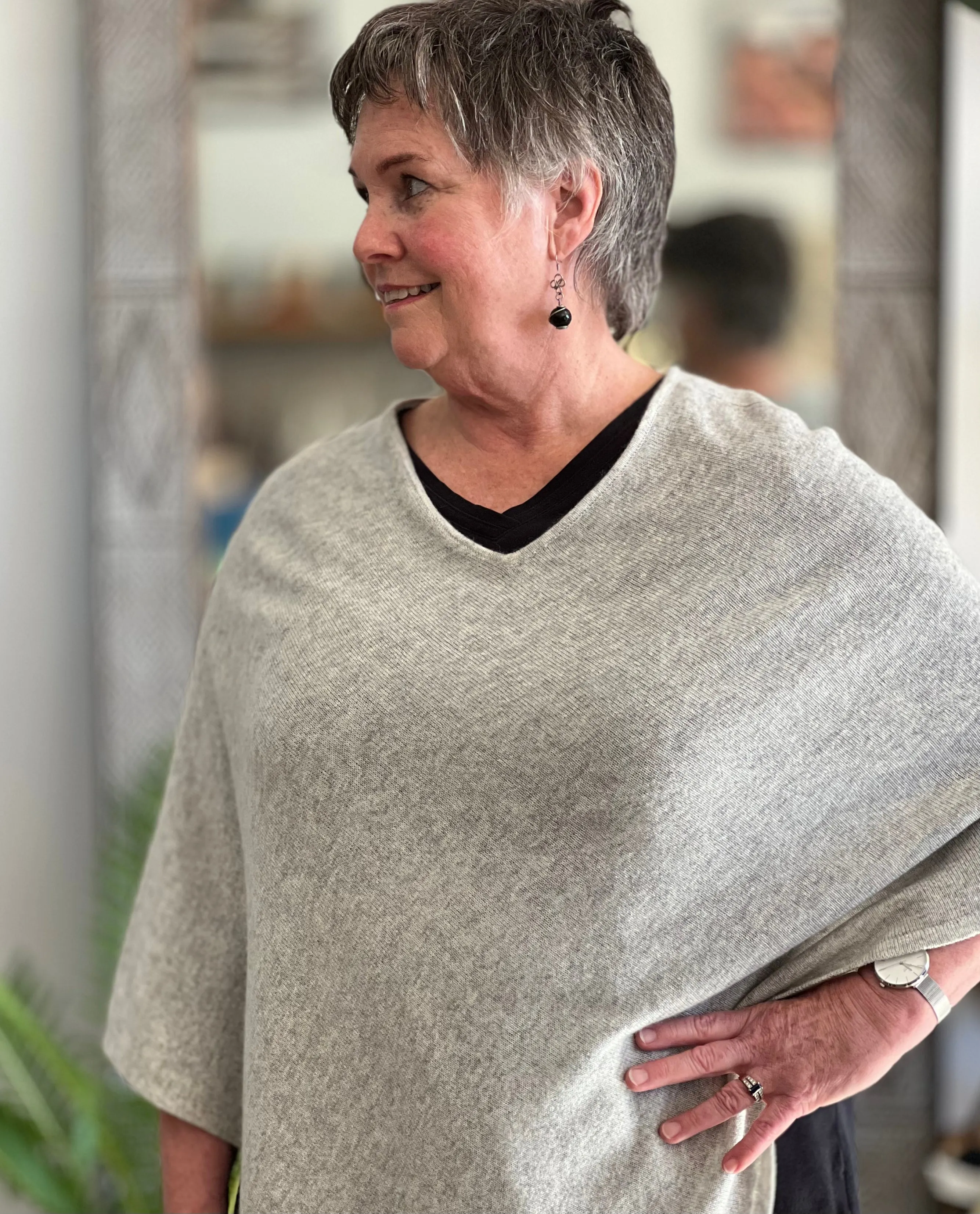 ethik poncho || merino wool || cashmere