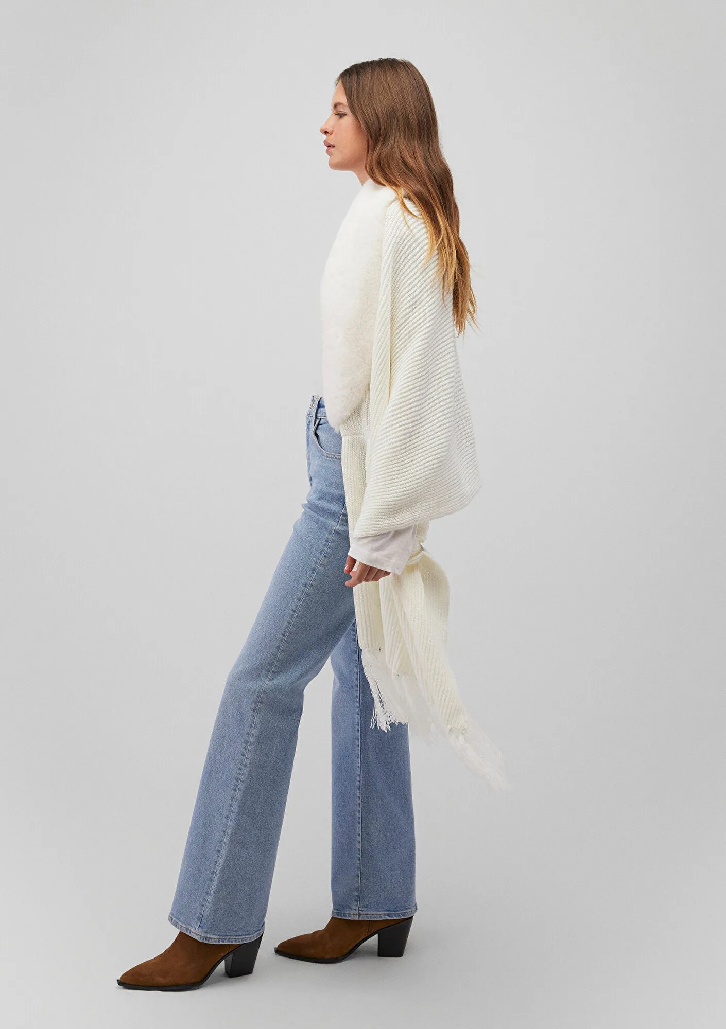 Faux Fur Detailed Ecru Pancho