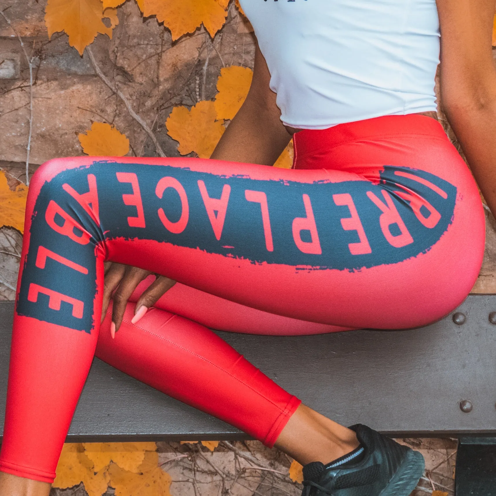 Irreplaceable Leggings - Red