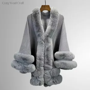 Kaschyy Kaschmir Poncho mit Fellkragen