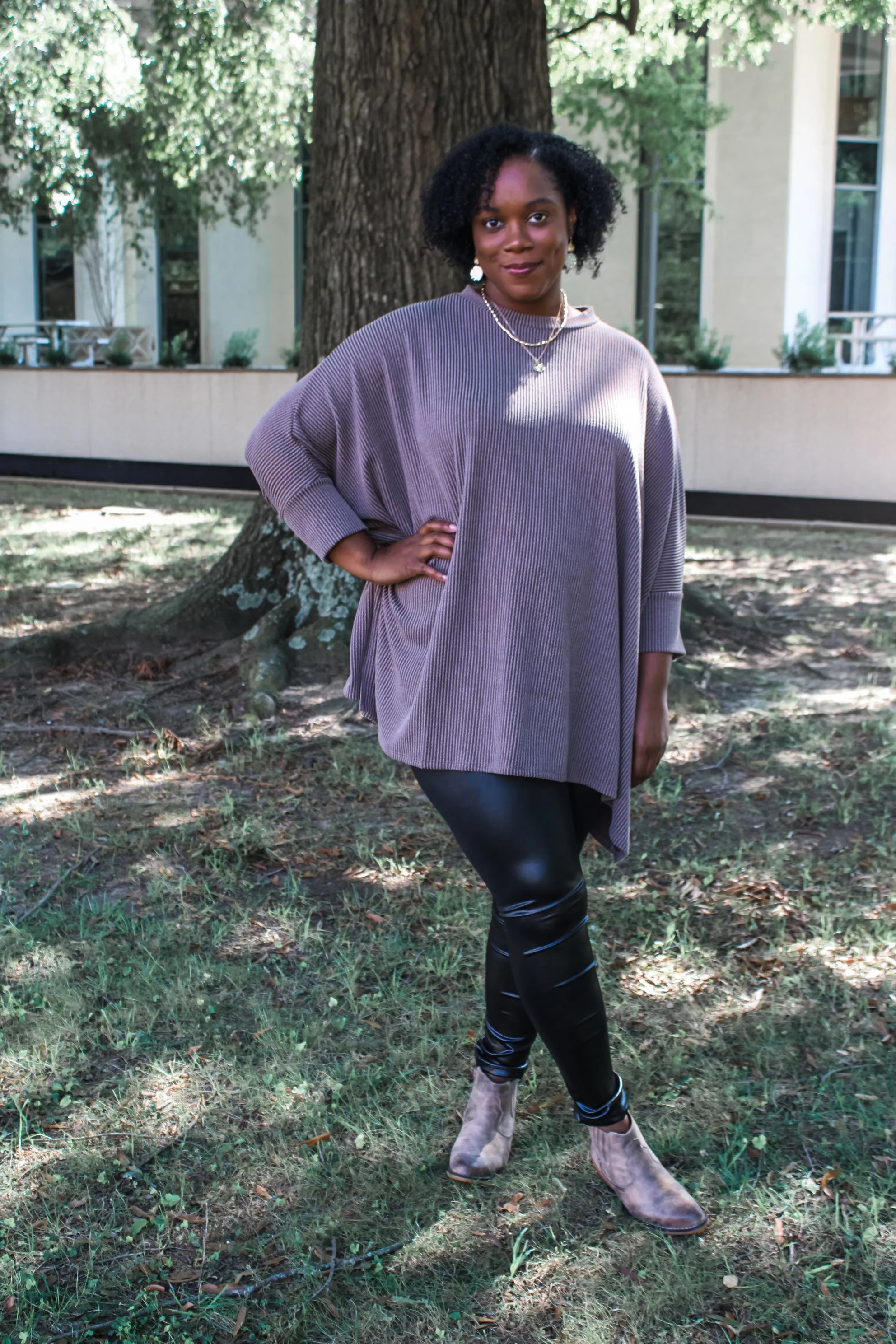 Luxe Basic Leggings • Black - PLUS - FINAL SALE