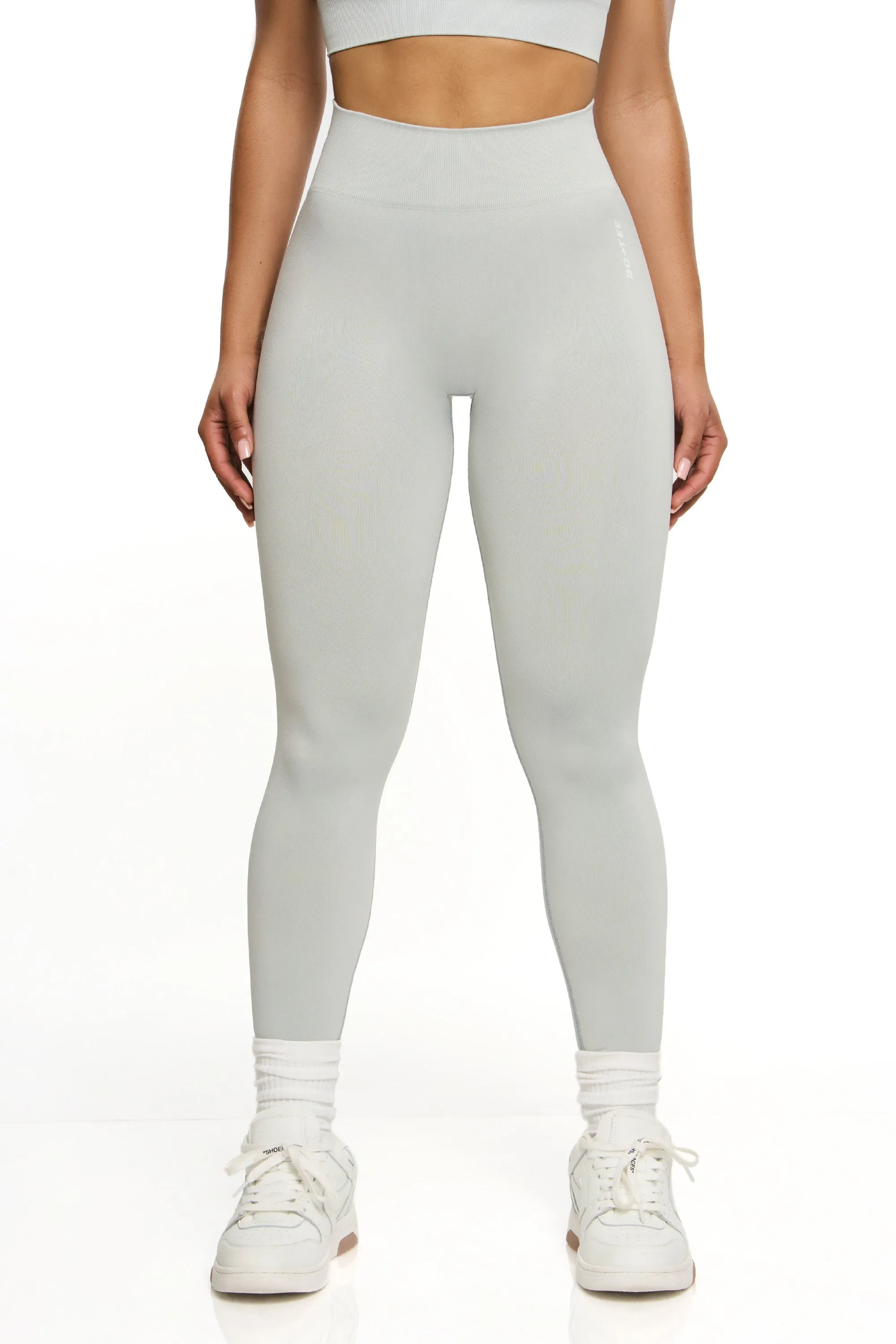 Motivation - High Waist Seamless Leggings in Grey