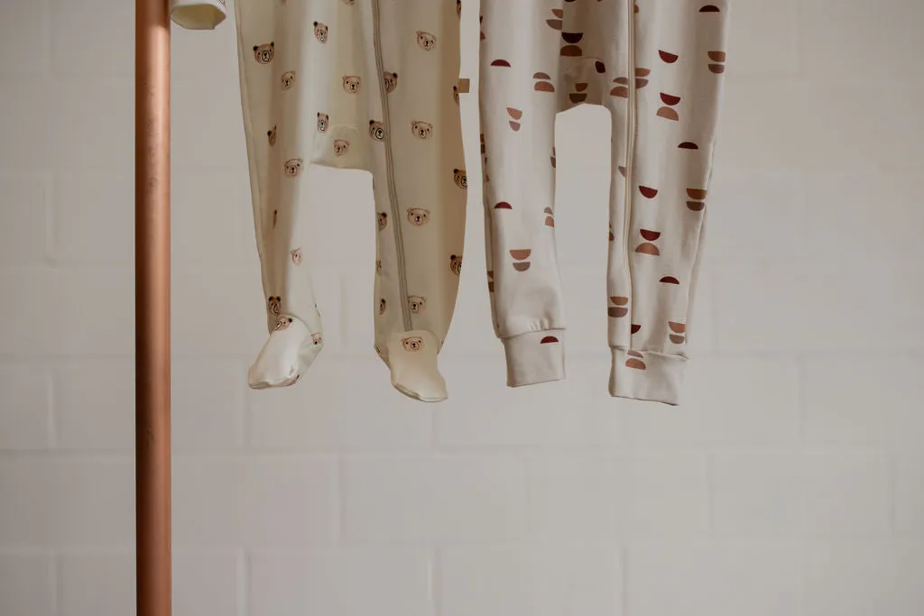 Pre Fall '23: Zipper Sleeper