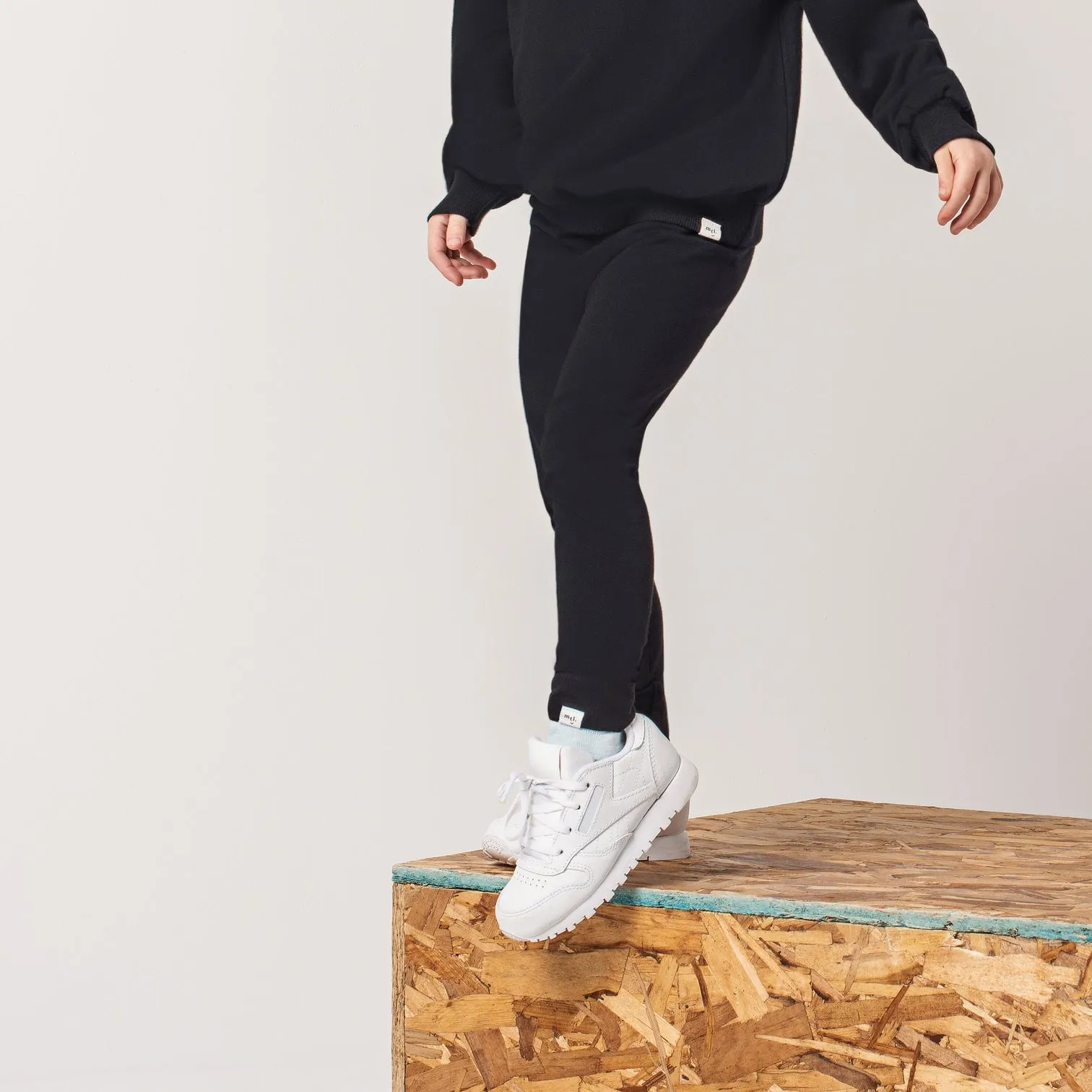 "Miles Basics" Pure Black Leggings