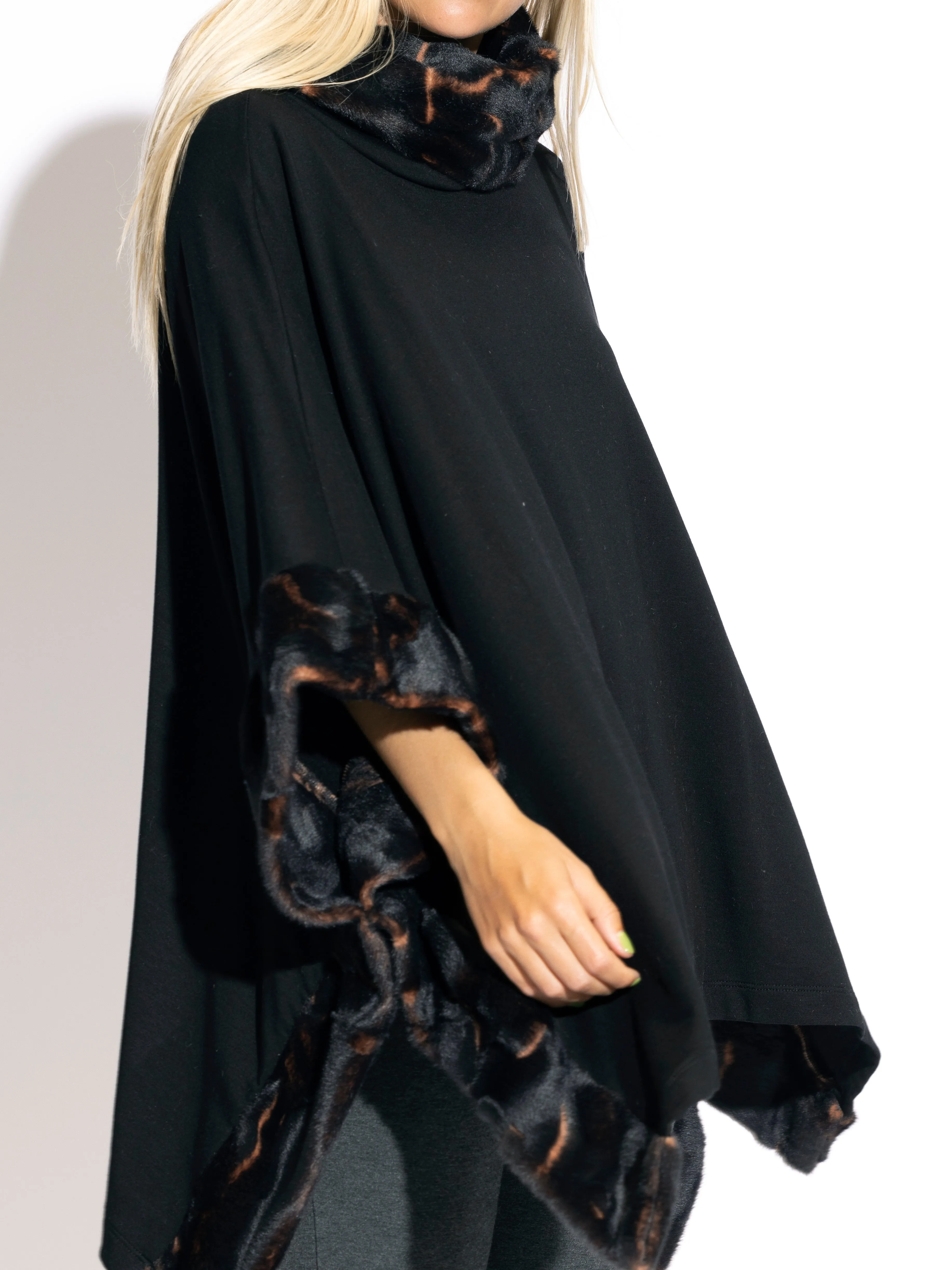 Sian Faux Fur Poncho