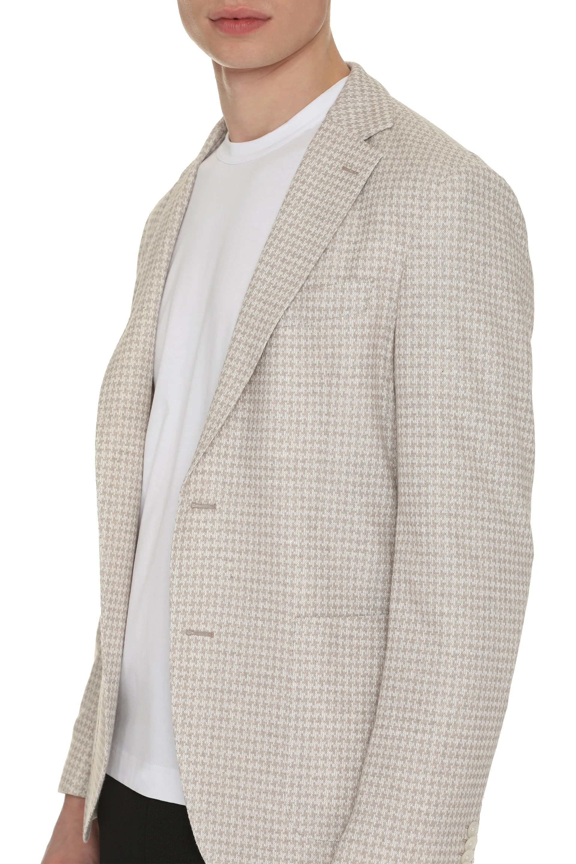 Single-breasted two-button jacket