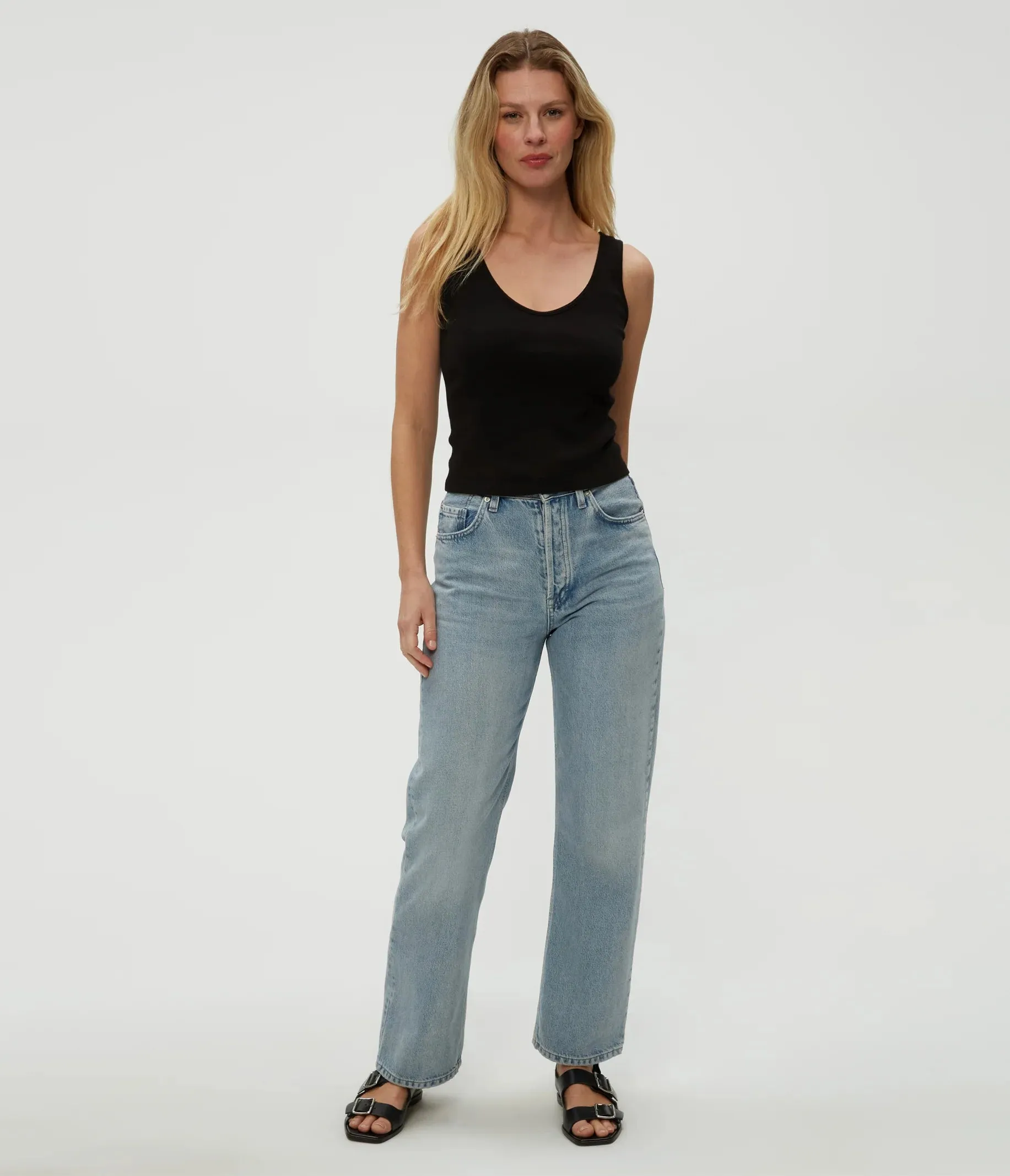 Sloan Tank | Black