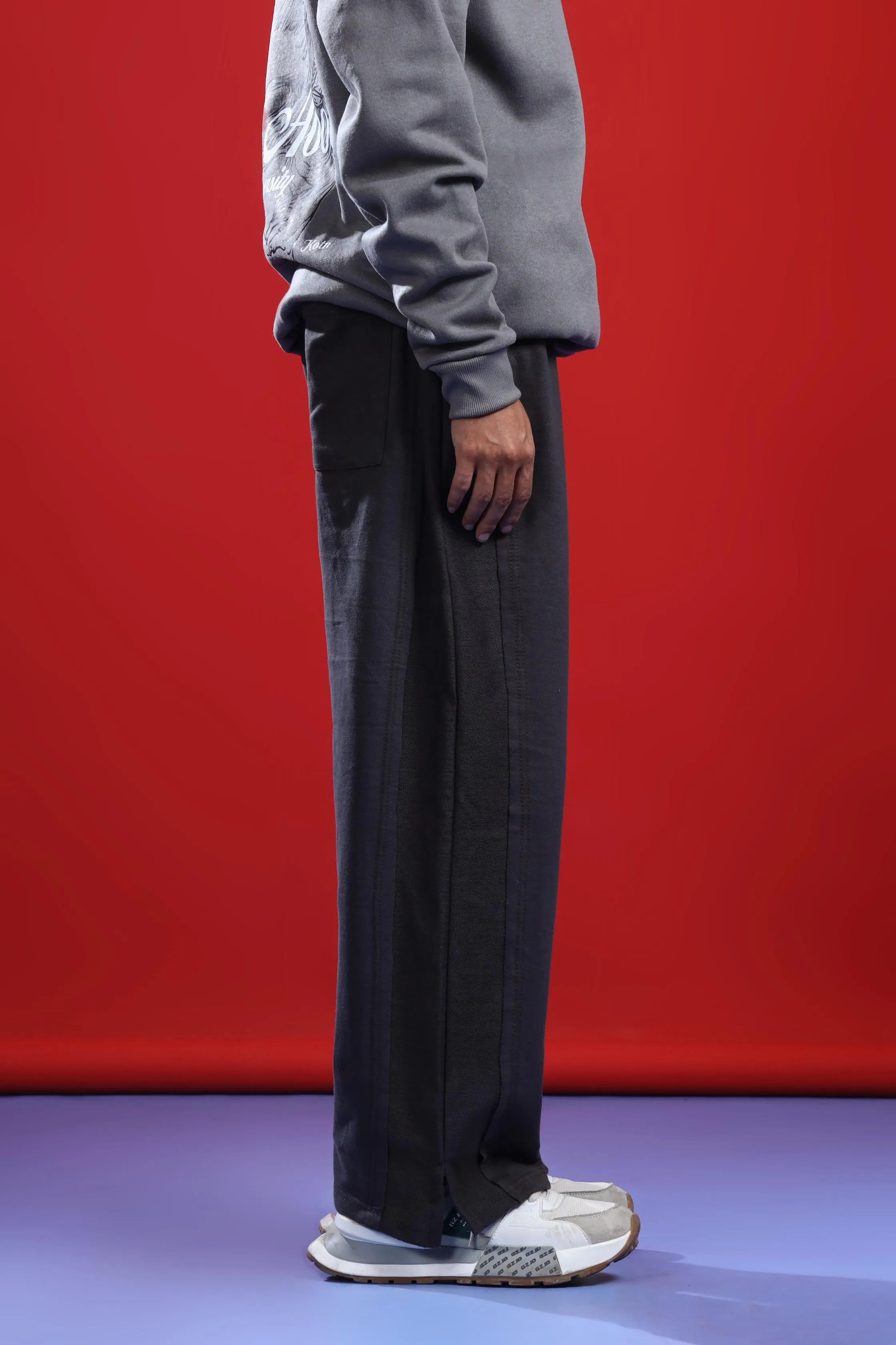 STEEL GRAY SHREDDED SWEATPANT