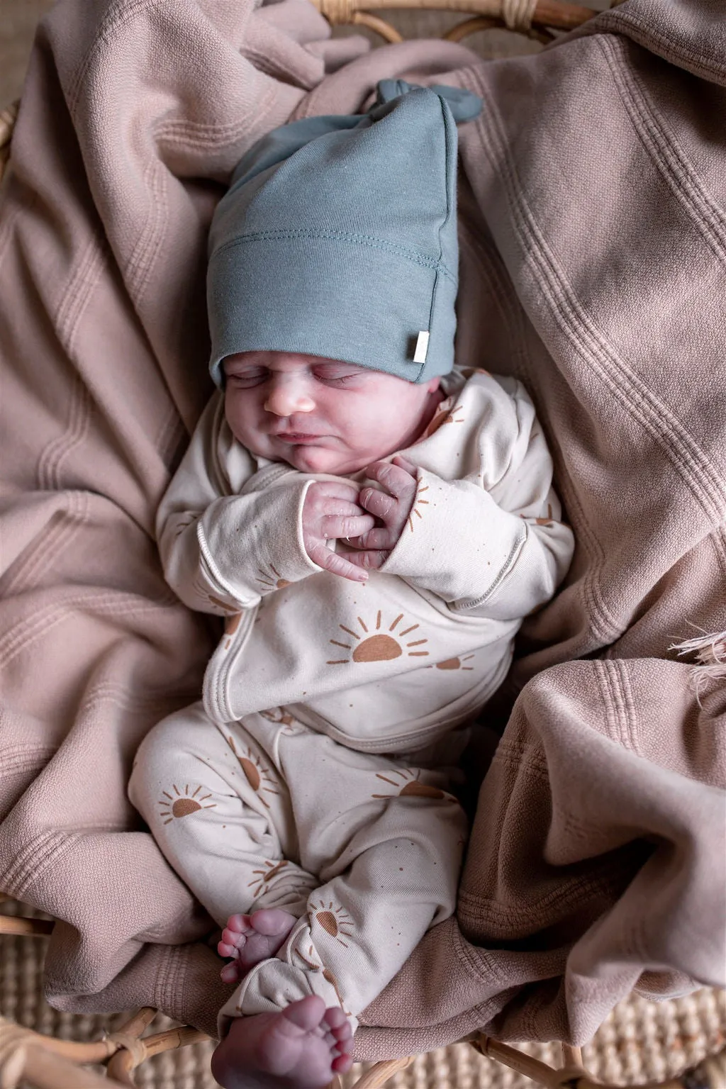 Travelers:  Newborn Leggings