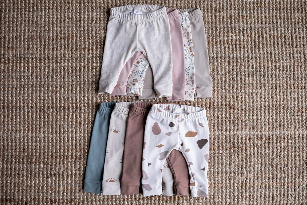 Travelers:  Newborn Leggings