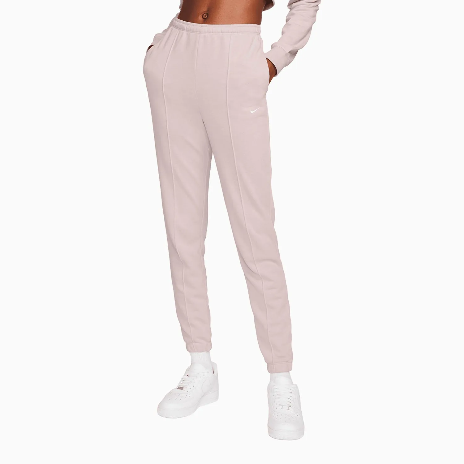 Women's Sportswear Chill Terry Outfit
