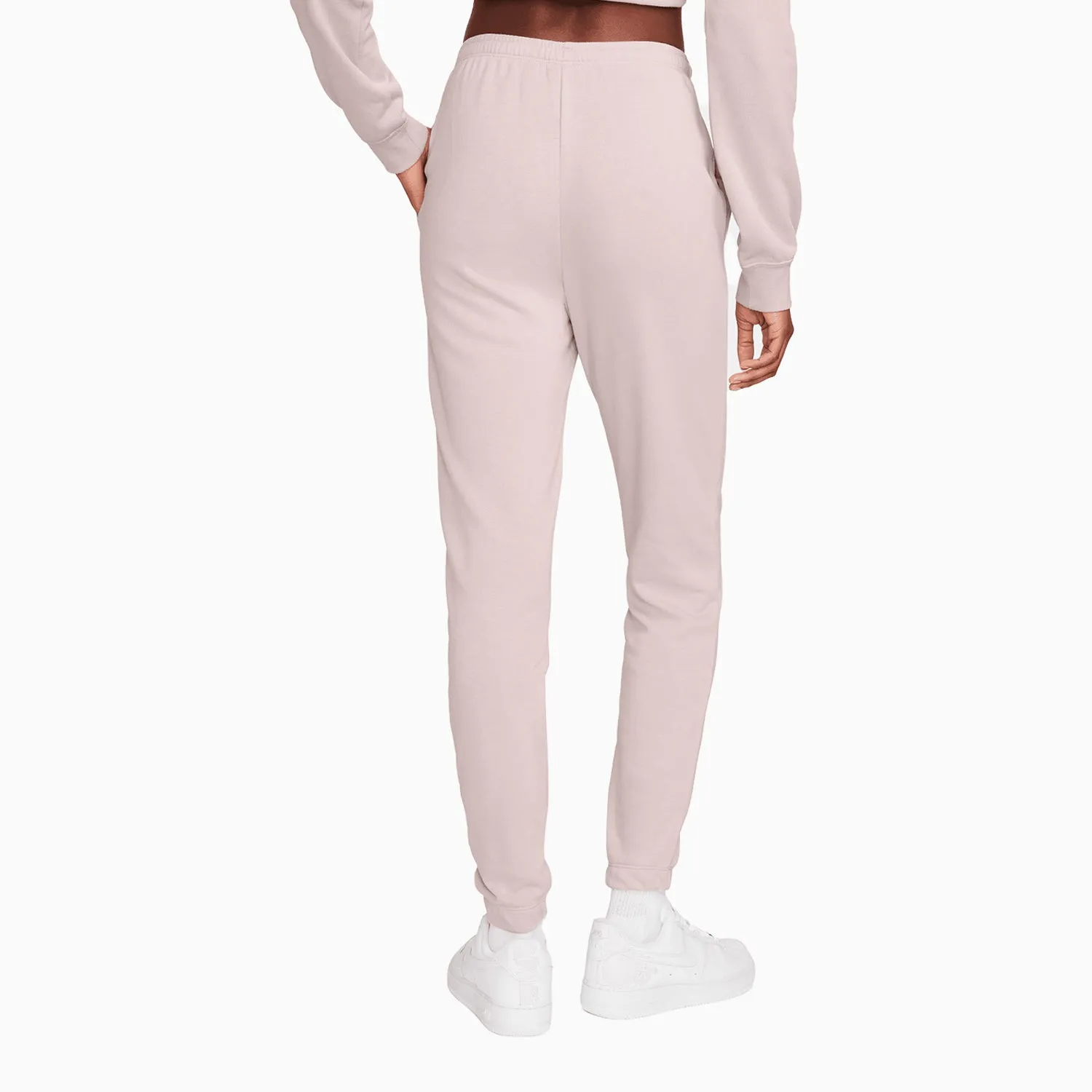 Women's Sportswear Chill Terry Outfit